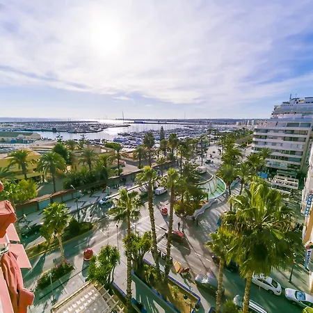 Homely Apartments Club Nautico Torrevieja Buitenkant foto